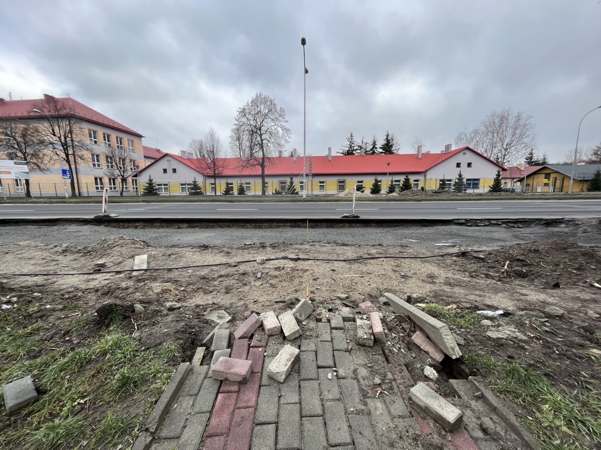 Rozbudowa skrzyżowania ul. Lwowskiej i ul. Mieszka I [luty 2023]